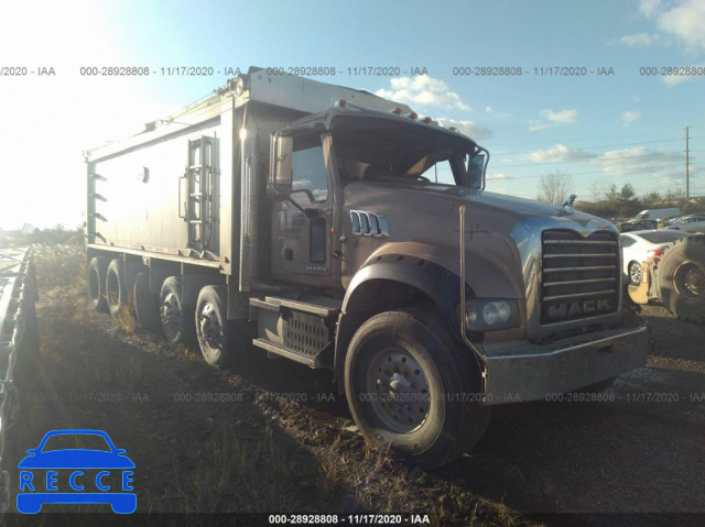 2013 MACK 700 GU700 1M2AX09C4DM017083 image 0