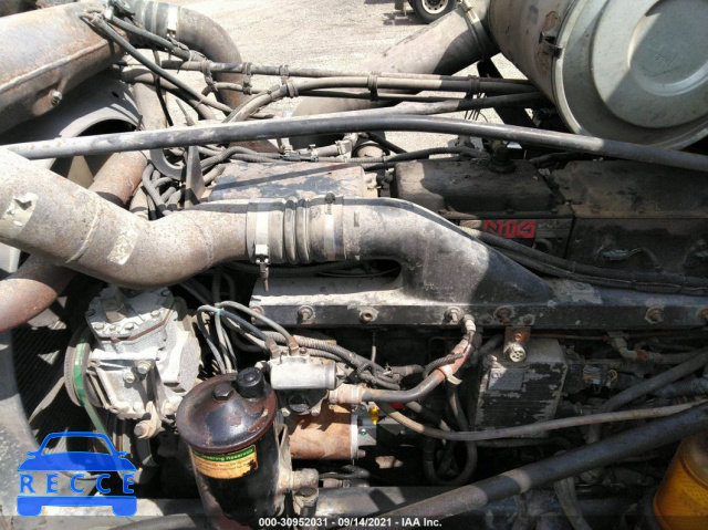 1998 FREIGHTLINER FLD FLD120 1FUYDCYB5WL934914 image 9