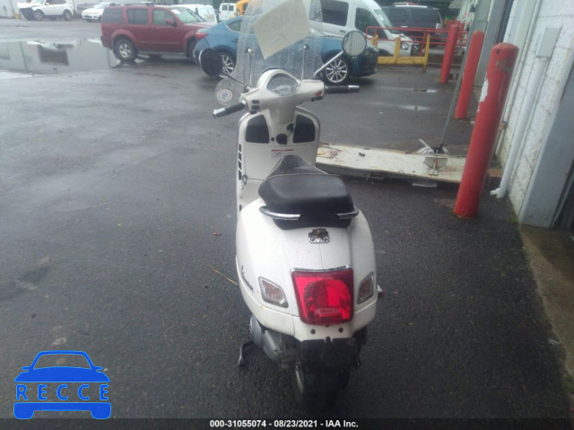 2016 VESPA GTS 300 SUPER ZAPM459L3G5101058 Bild 5