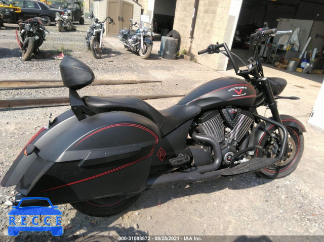 2013 VICTORY MOTORCYCLES HARD-BALL  5VPEW36N0D3021476 image 3