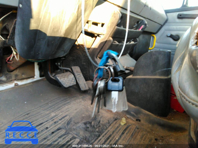 2000 FREIGHTLINER MEDIUM CONVENTIONAL FL70 1FV3HJAC4YHH45830 image 10