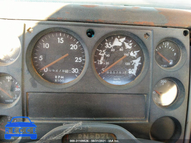 2000 FREIGHTLINER MEDIUM CONVENTIONAL FL70 1FV3HJAC4YHH45830 image 5