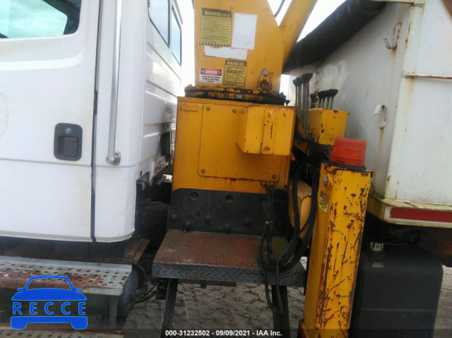2002 FREIGHTLINER MEDIUM CONVENTIONAL FL70 1FVABTAK52HK93452 image 11