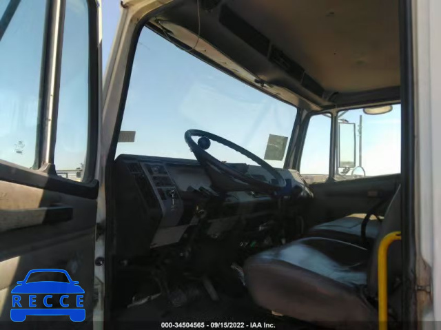 2003 FREIGHTLINER MEDIUM CONVENTIONAL FL70 1FVABSAK53HL10116 image 4