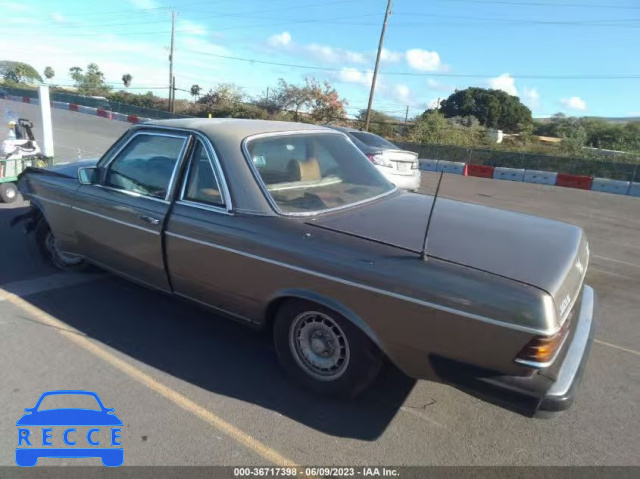 1977 MERCEDES BENZ 300 12313012043644 image 2